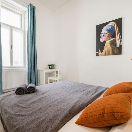 Wellness Retreat With Sauna & Jacuzzi - 1 Min To Opera Budapeste Exterior foto